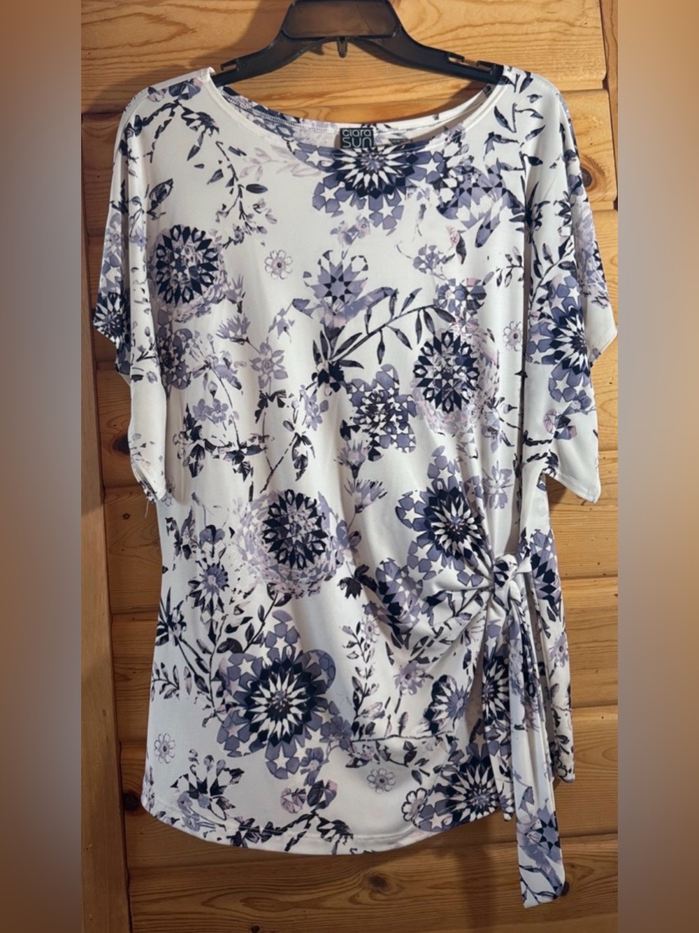 CLARA SUNWOO White and Navy Floral Side-Tie Short Sleeve Signature Top Large